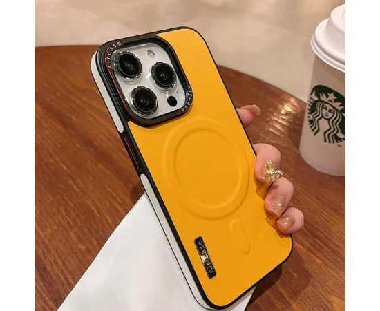 Пластиковый чехол "UltraThin Air Case" with MagSafe для Apple iPhone 14 Pro Max Желтый