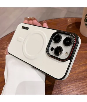 Пластиковий чохол "UltraThin Air Case" with MagSafe для Apple iPhone 15 Pro Білий