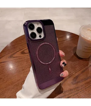 Пластиковый чехол "Breathable Mesh" with MagSafe для Apple iPhone 15 Pro Max Темно-фиолетовый