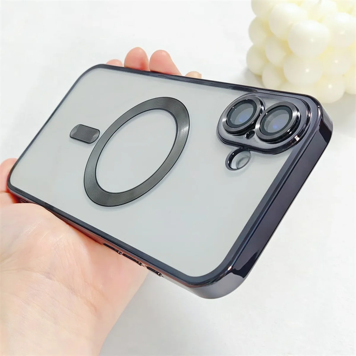 Силиконовый чехол "Transparent Plating" with MagSafe для Apple iPhone 16 Черный