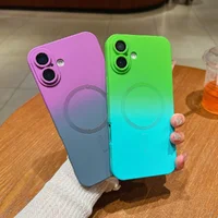 Силиконовый чехол "Luxury Gradient" with MagSafe для Apple iPhone 16 Зелено-голубой