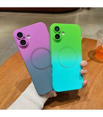 Силиконовый чехол "Luxury Gradient" with MagSafe для Apple iPhone 16 Зелено-голубой