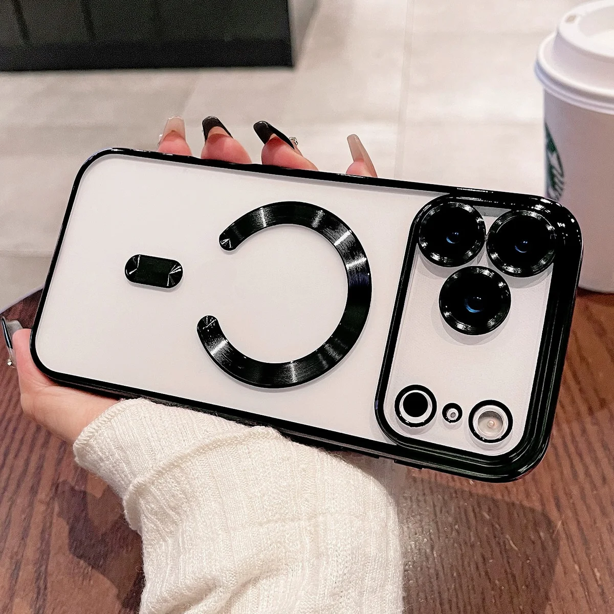 Силиконовый чехол "Transparent Plating" with MagSafe для Apple iPhone 17 Pro Max Черный