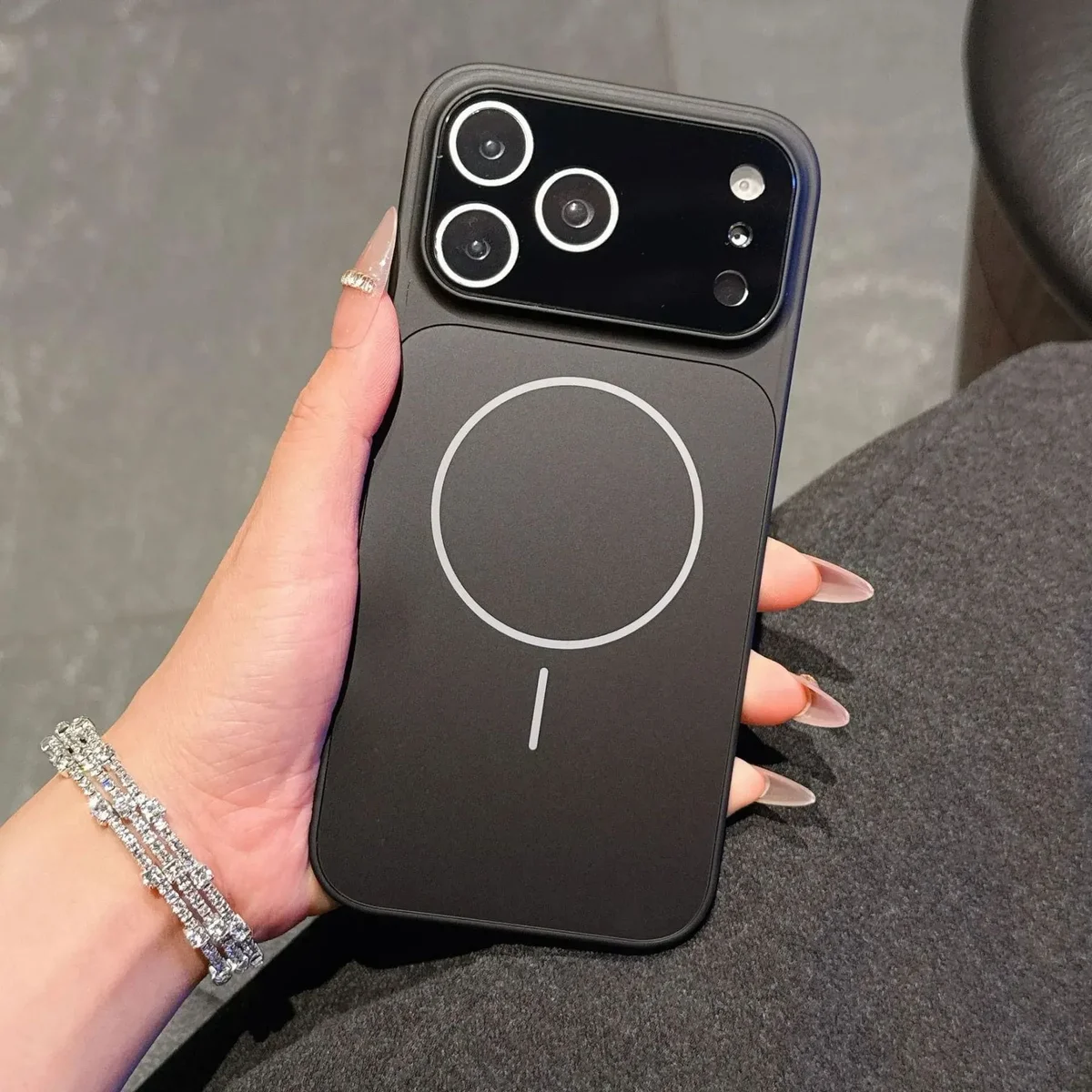 Силиконовый чехол "Unipha AG Glass" with MagSafe для Apple iPhone 17 Pro Max Черный