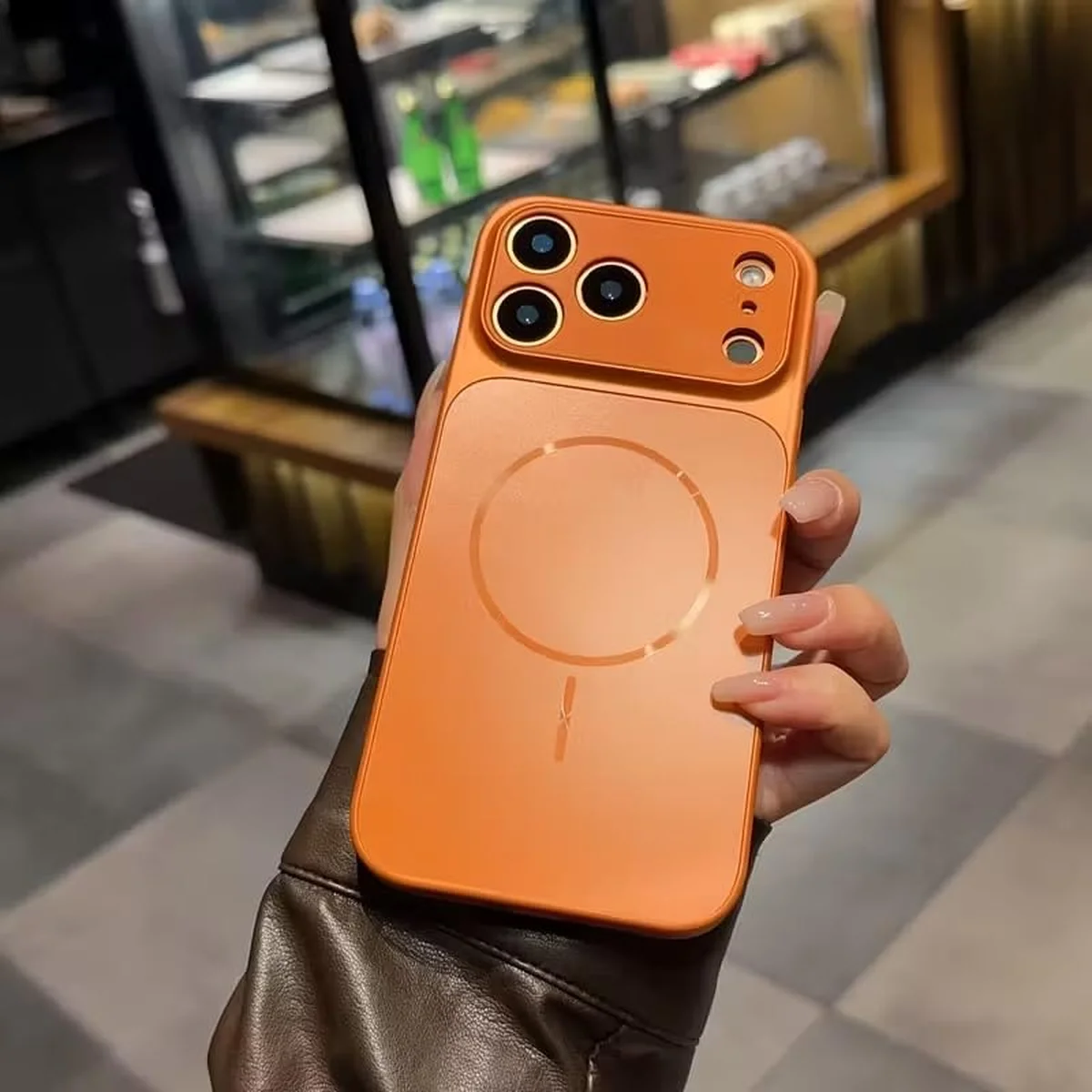 Силиконовый чехол "Unipha AG Glass" with MagSafe для Apple iPhone 17 Pro Max Оранжевый