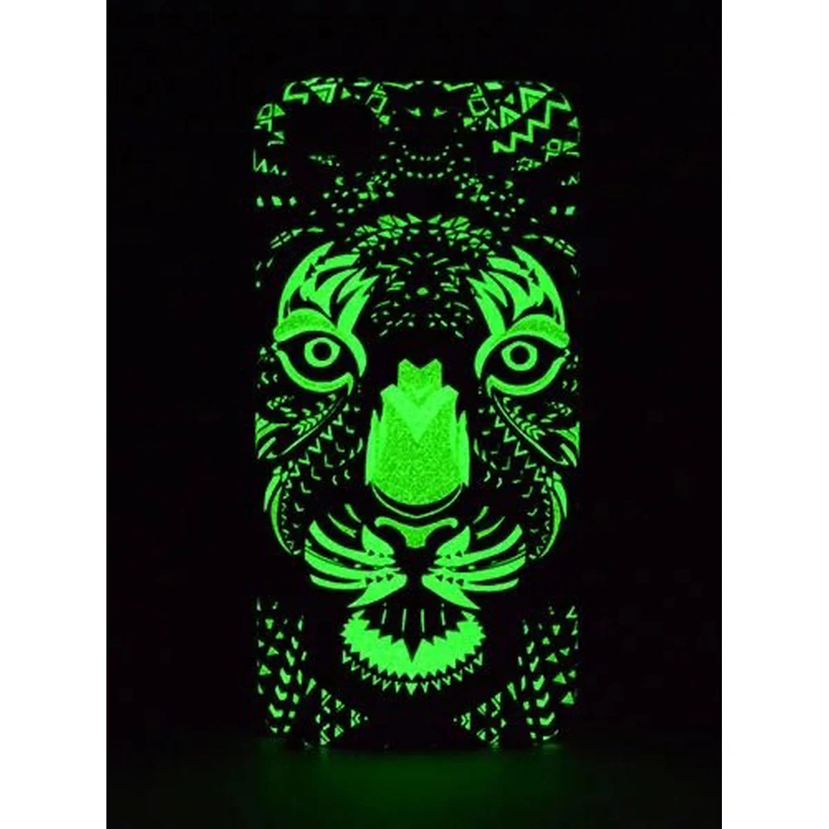 Силиконовый светящийся 3D чехол "Тигр" для iPhone 6/6S