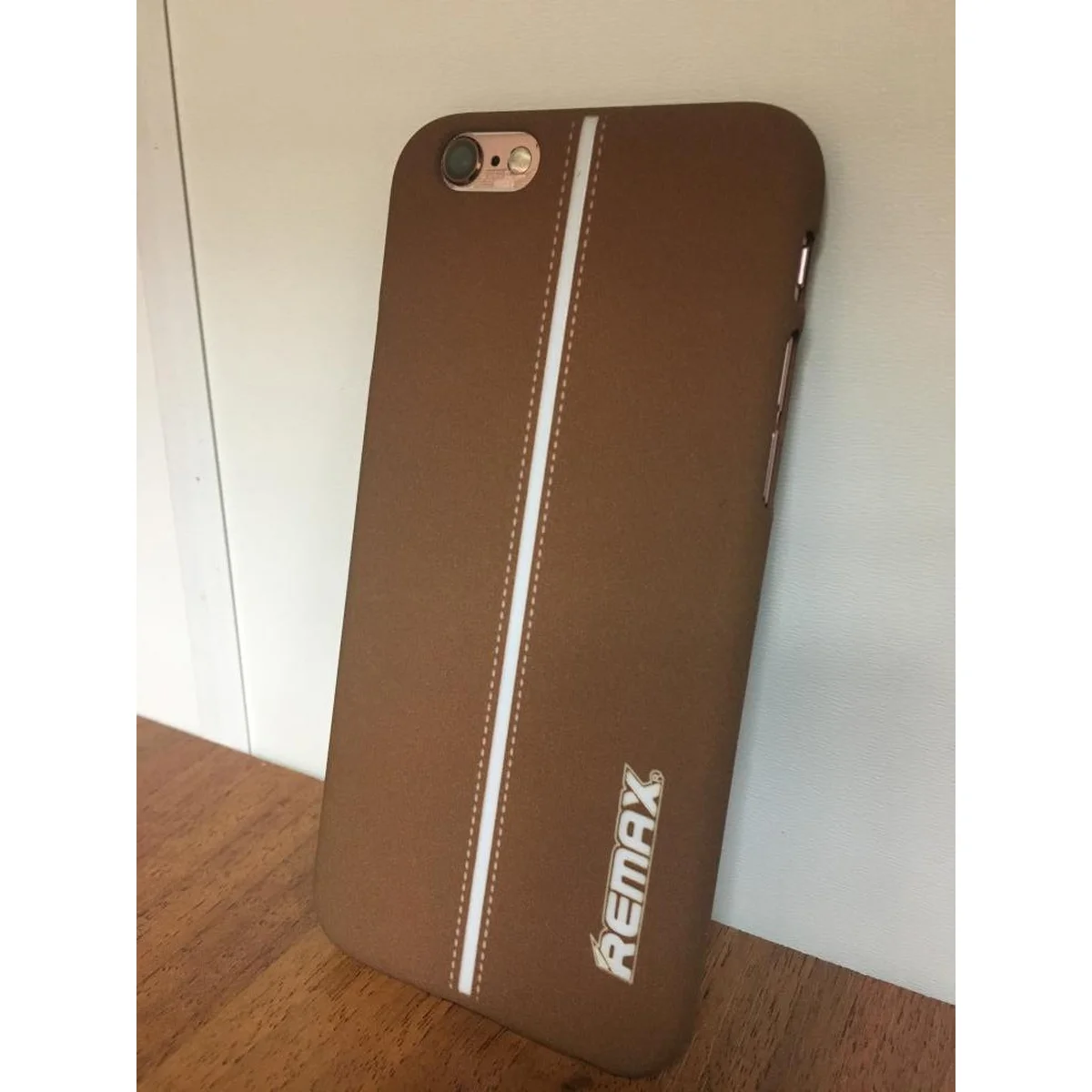 Чехол "Remax" Sport коричневый iPhone 6/6S