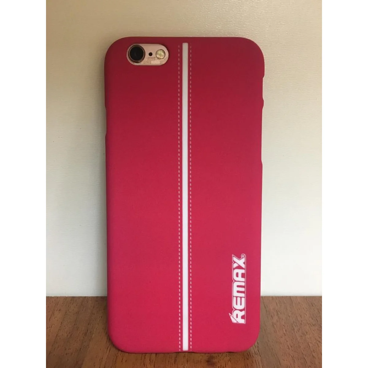 Чехол "Remax" силиконовый для iPhone 6/6S Sport розовый