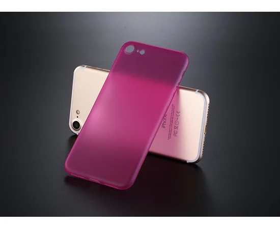 Ультратонкий пластиковий чохол "Ultrathin 0.3mm" рожевий для iPhone 7/8