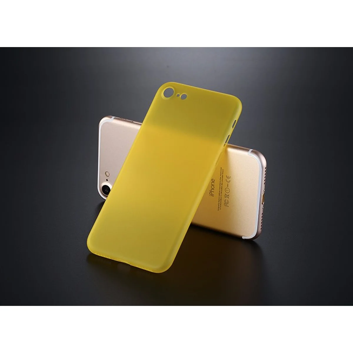 Ультратонкий пластиковый чехол "Ultrathin 0.3mm" желтый для iPhone 7/8