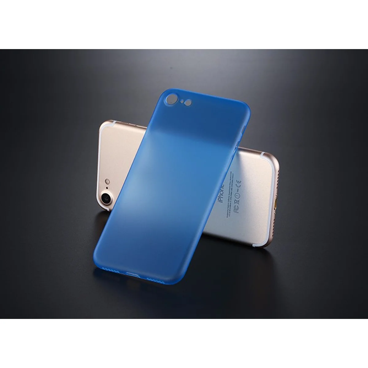 Ультратонкий пластиковый чехол "Ultrathin 0.3mm" синий для iPhone 7/8