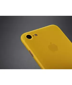Ультратонкий пластиковый чехол "Ultrathin 0.3mm" желтый для iPhone 7/8