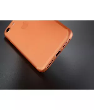 Ультратонкий пластиковый чехол "Ultrathin 0.3mm" оранжевый для iPhone 7/8