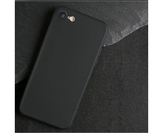 Чехол "Matt" силиконовый для iPhone 7/8 черный
