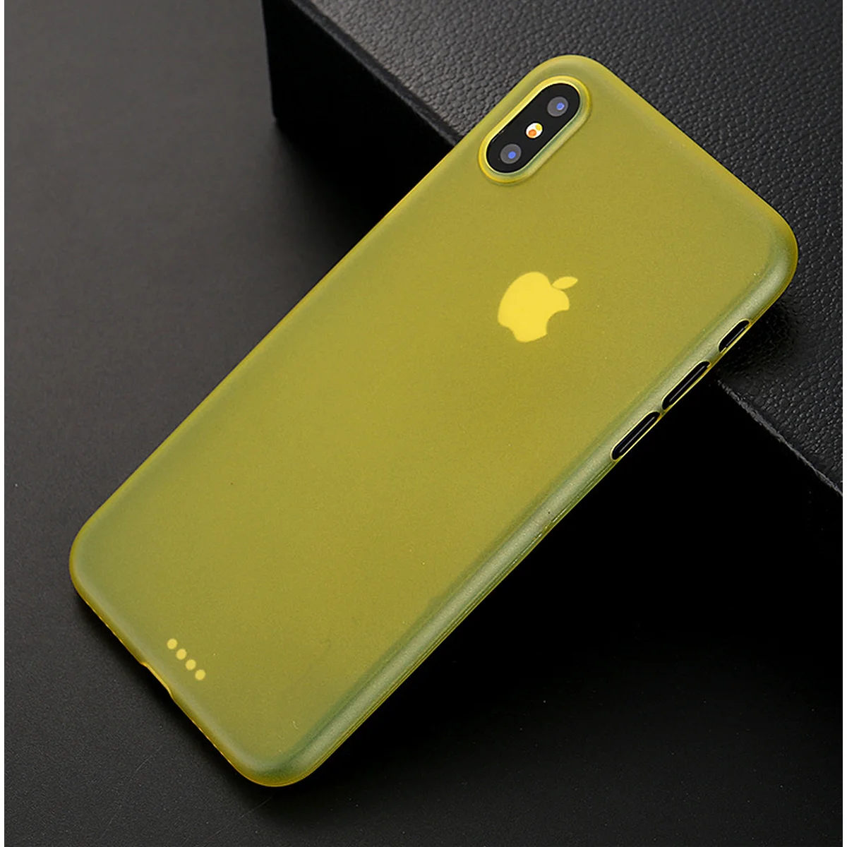 Ультратонкий чехол "Ultrathin 0.3mm" желтый для iPhone X/XS