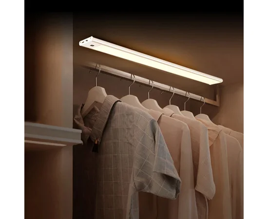 Сенсорный светильник LED с датчиком движения MZ-L1005 (40*10*100mm) White