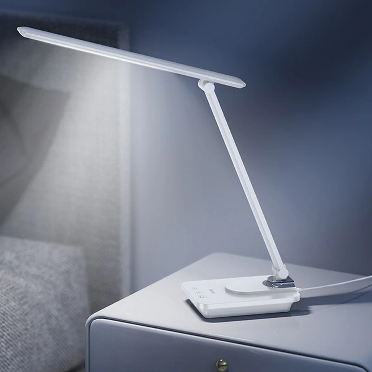 Настільна LED лампа Hoco HX12 Eye protection foldable table lamp White