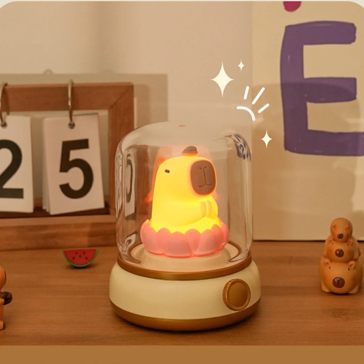 Ночник Capybara and Lotus Yellow