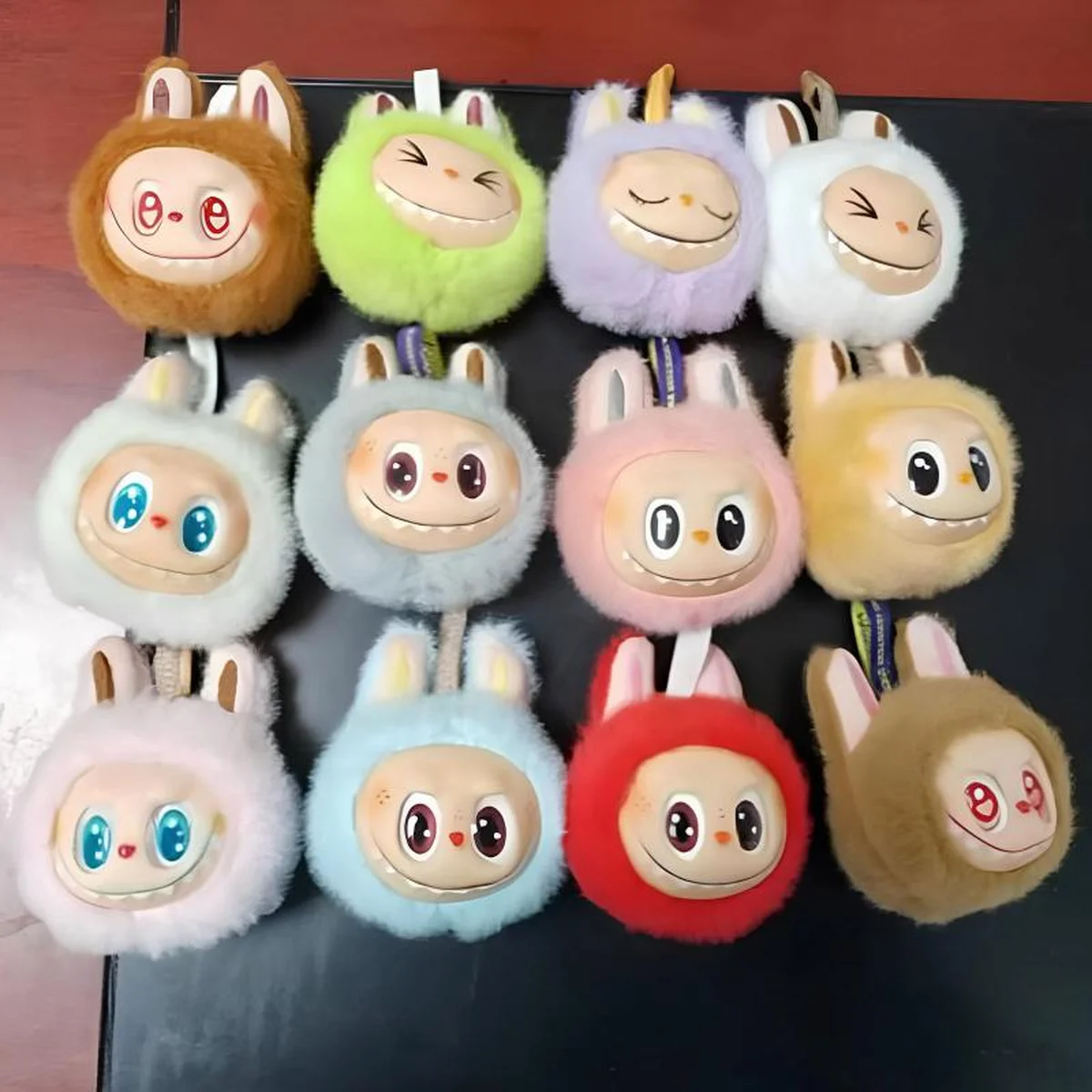 Игрушка - брелок Labubu monsters Pop Mart Head Light Случайный цвет