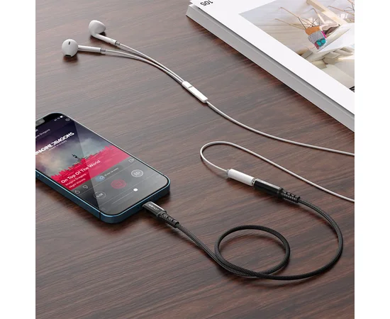 Переходник Acefast MFI C1-05 Lightning to 3.5mm aluminum alloy Black