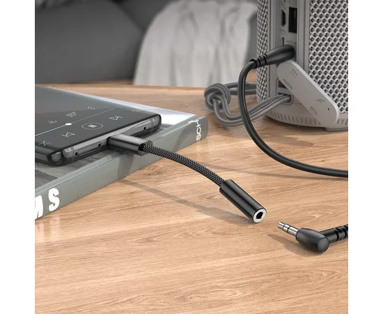 Переходник Borofone BV15 3.5mm to Type-C Черный