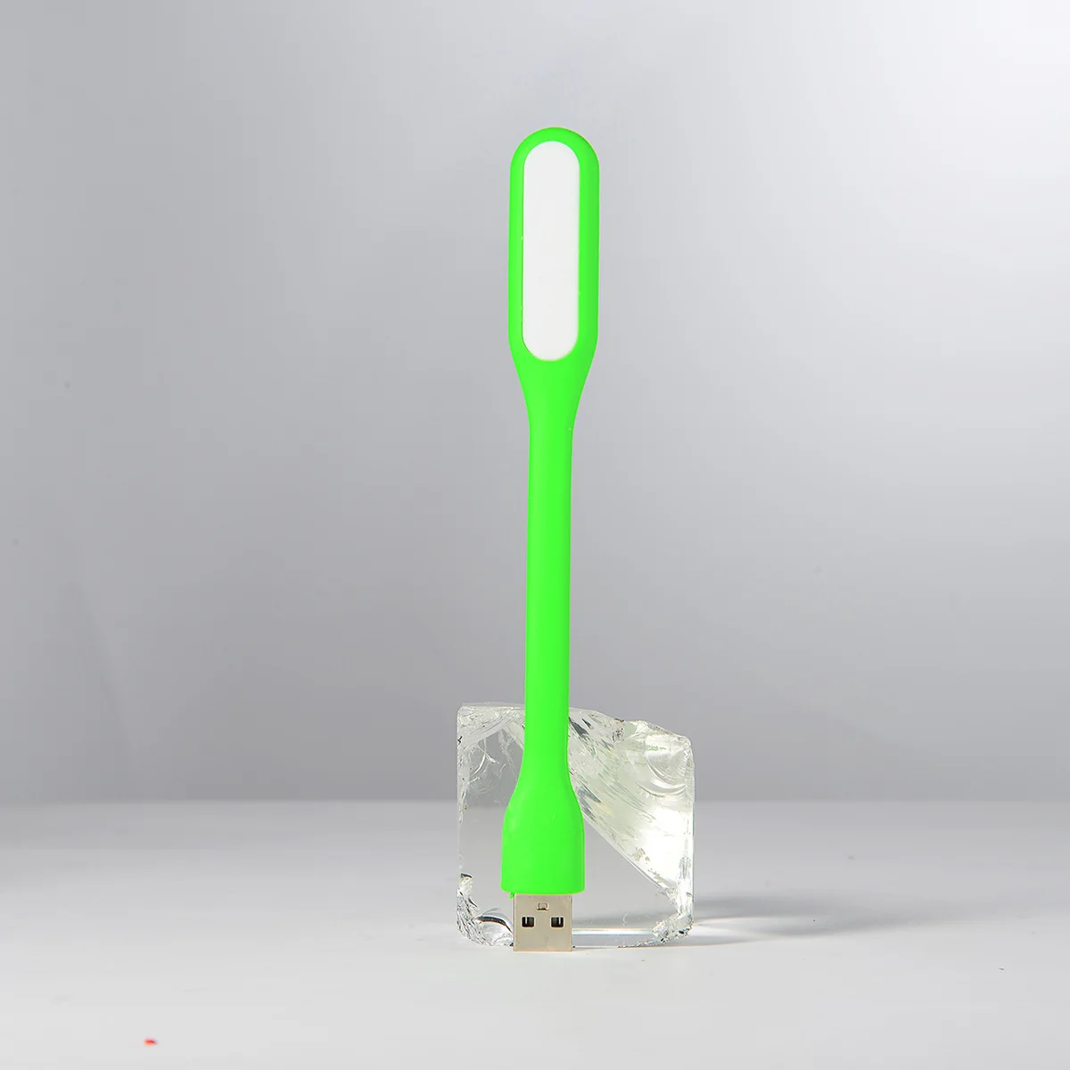 Гибкий фонарик LED USB зеленый