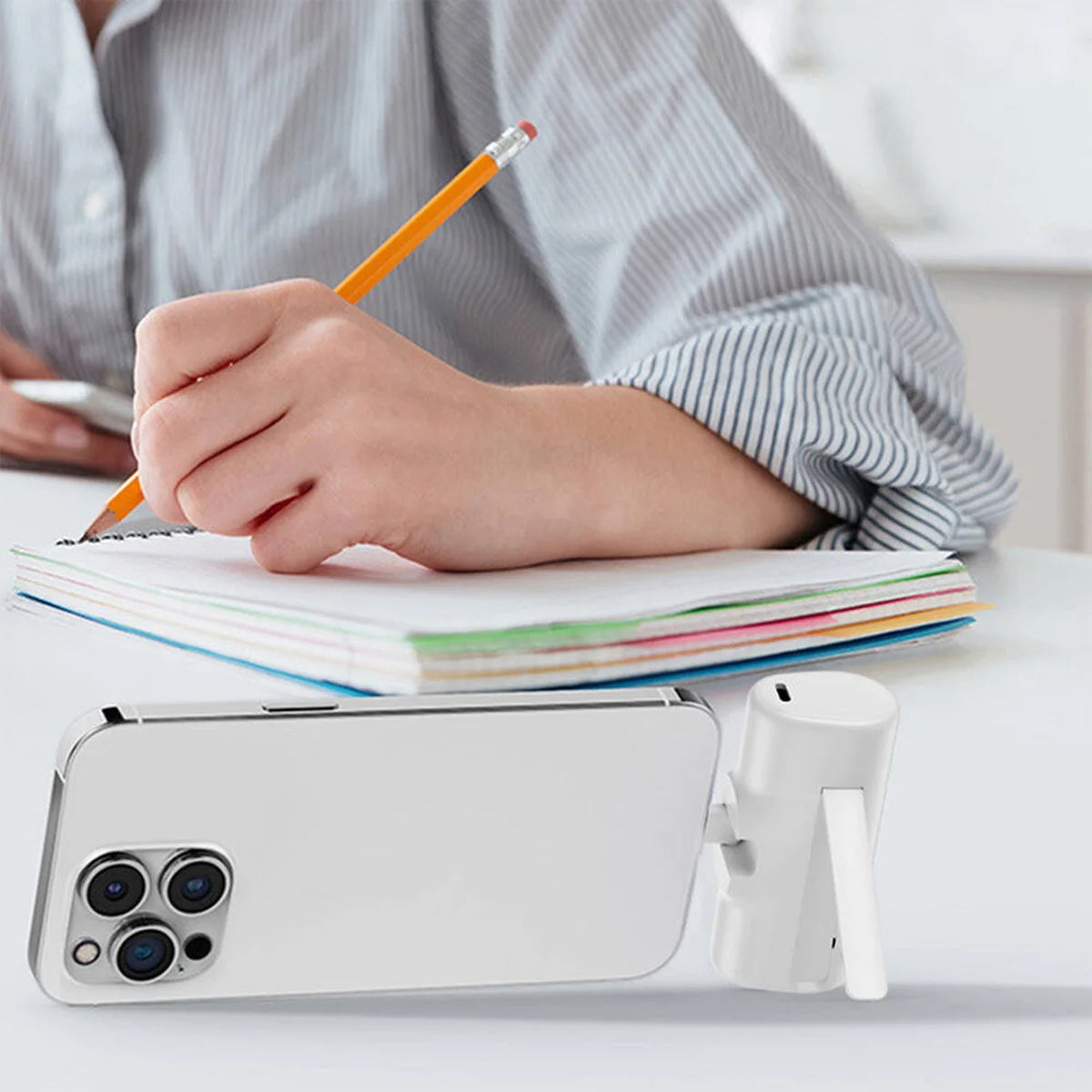 Портативное ЗУ Power Bank WIWU Wi-P017-L Lightning 5000 mAh White