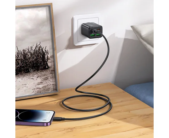 СЗУ Hoco N56 Fundador PD30W four-port (2C2A) + Type-C to Lightning Black