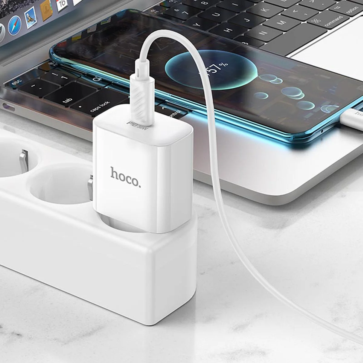СЗУ Hoco C76A Pro Majestic PD30W (1C) + Type-C to Type-C White