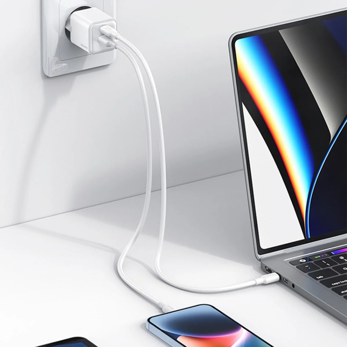 СЗУ Usams US-CC189 PD30W + QC3.0 A+C X-ron Series White