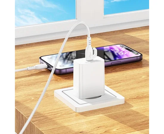 СЗУ Borofone BA21A Pro Long journey PD20W (1USB-C) White