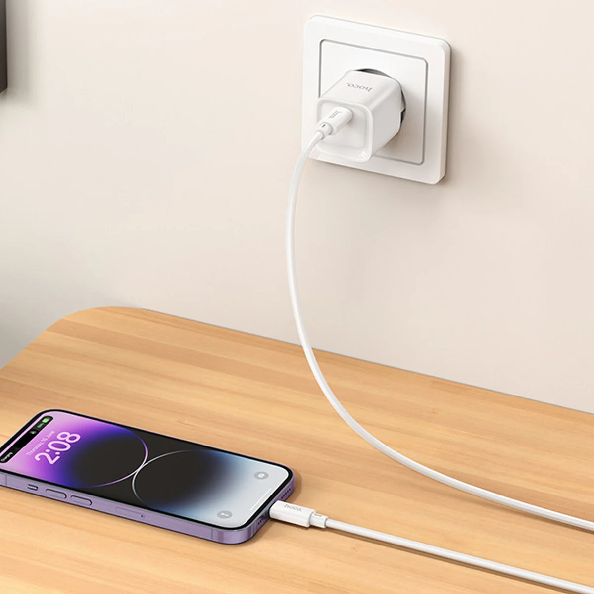 СЗУ Hoco C146A Charm PD20W (1USB-C) + кабель Type-C to Lightning White