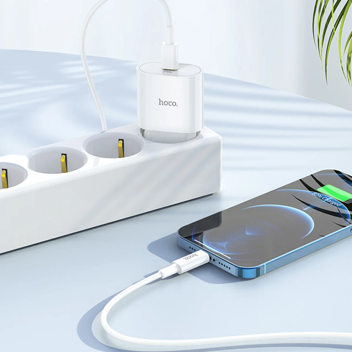 СЗУ Hoco C94A Metro PD20W (1USB-C) + кабель Type-C to Lightning White