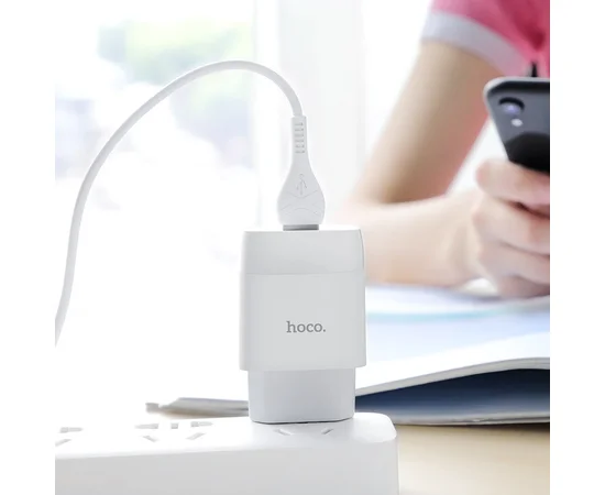 СЗУ Hoco C72A (1USB/2.1A) + Type-C Белый
