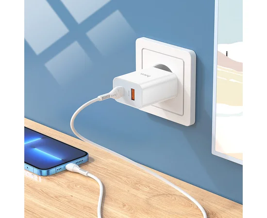 СЗУ HOCO C97A PD20W+QC3.0 (1USB/1Type-C/3A) + Type-C to Lightning Белый