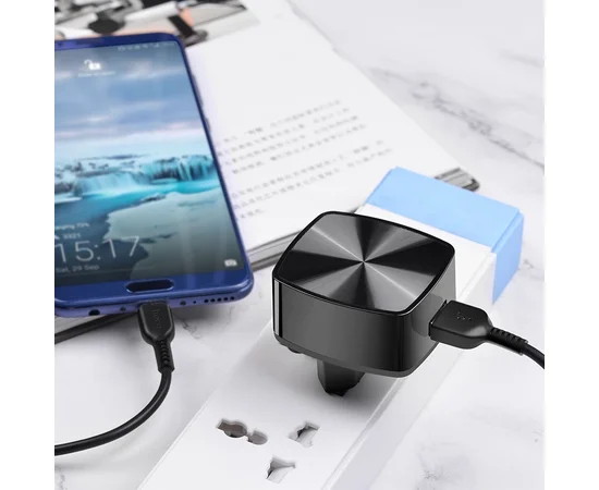 СЗУ Hoco C70A QC3.0 (1USB/3A) + Type-C Черный
