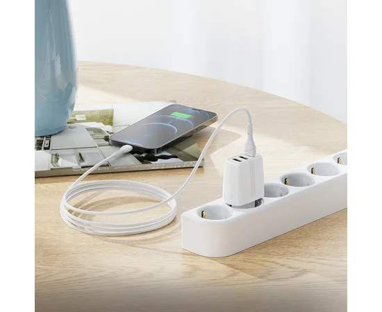 СЗУ Hoco N15 (3USB/2.4A/17W) Белый