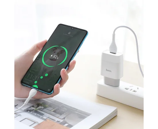 СЗУ Hoco C72A (1USB/2.1A) + Type-C Белый
