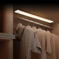 Сенсорный светильник LED с датчиком движения MZ-L1005 (40*10*800mm) White