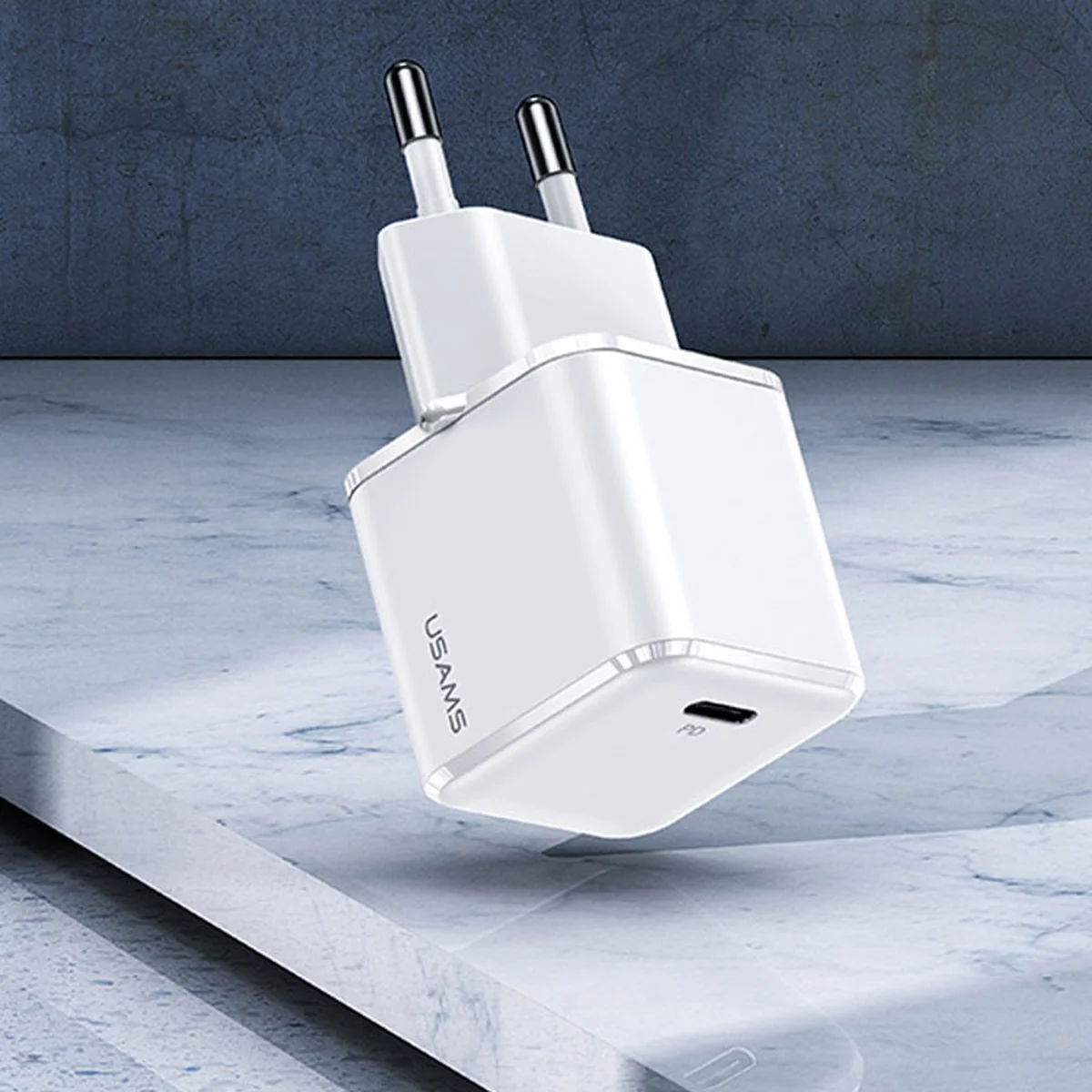 СЗУ Usams US-CC140 T42 25W Super Si (1Type-C/25W) Белый