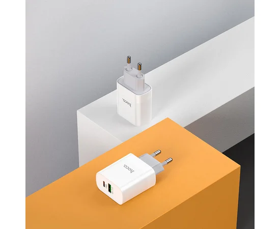 СЗУ HOCO C80A PD+QC3.0 (1USB/3.1A) Белый