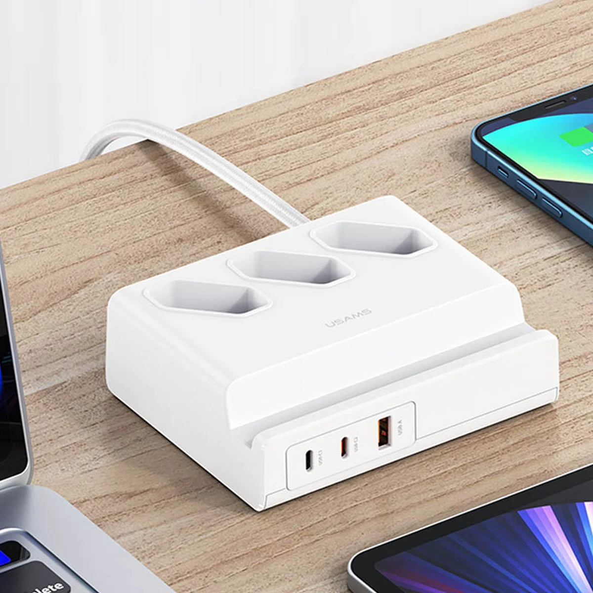 СЗУ Usams US-CC160 P1 65W Super Si Fast Charging USB Extension Socket White
