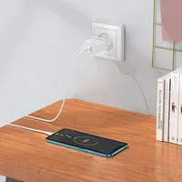 СЗУ Borofone BA65A Single port PD20W + Type-C + Type-C Белый