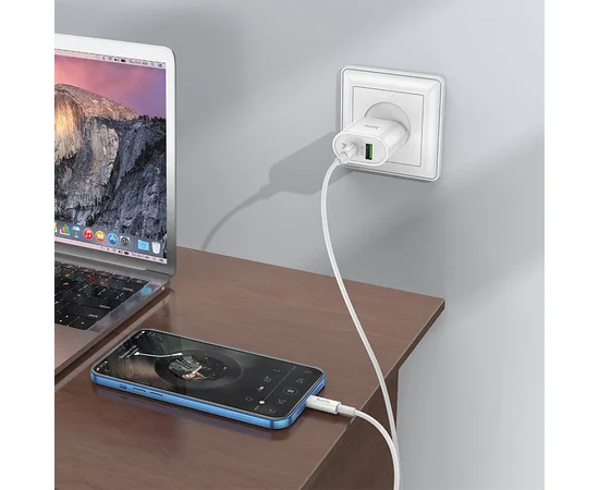 СЗУ HOCO C95A PD 20W+QC3.0 (1USB/Type-C/3A) + Type-C to Lightning White