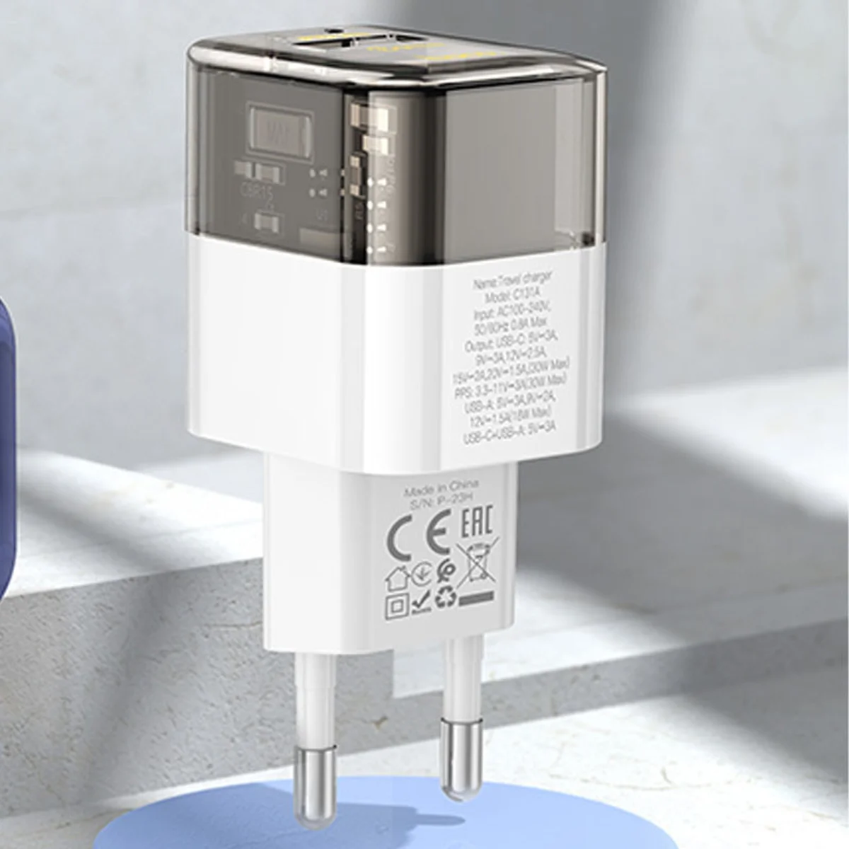 СЗУ Hoco C131A Platium PD30W+QC3.0 + Type-C to Lightning Transparent black