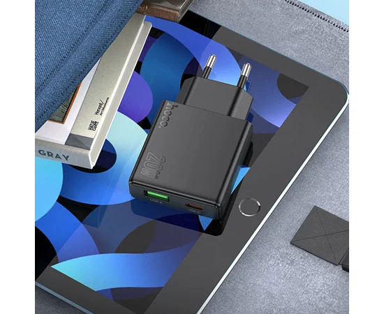 СЗУ Hoco N38 Delgado PD20W+QC3.0 + Type-C to Lightning Black