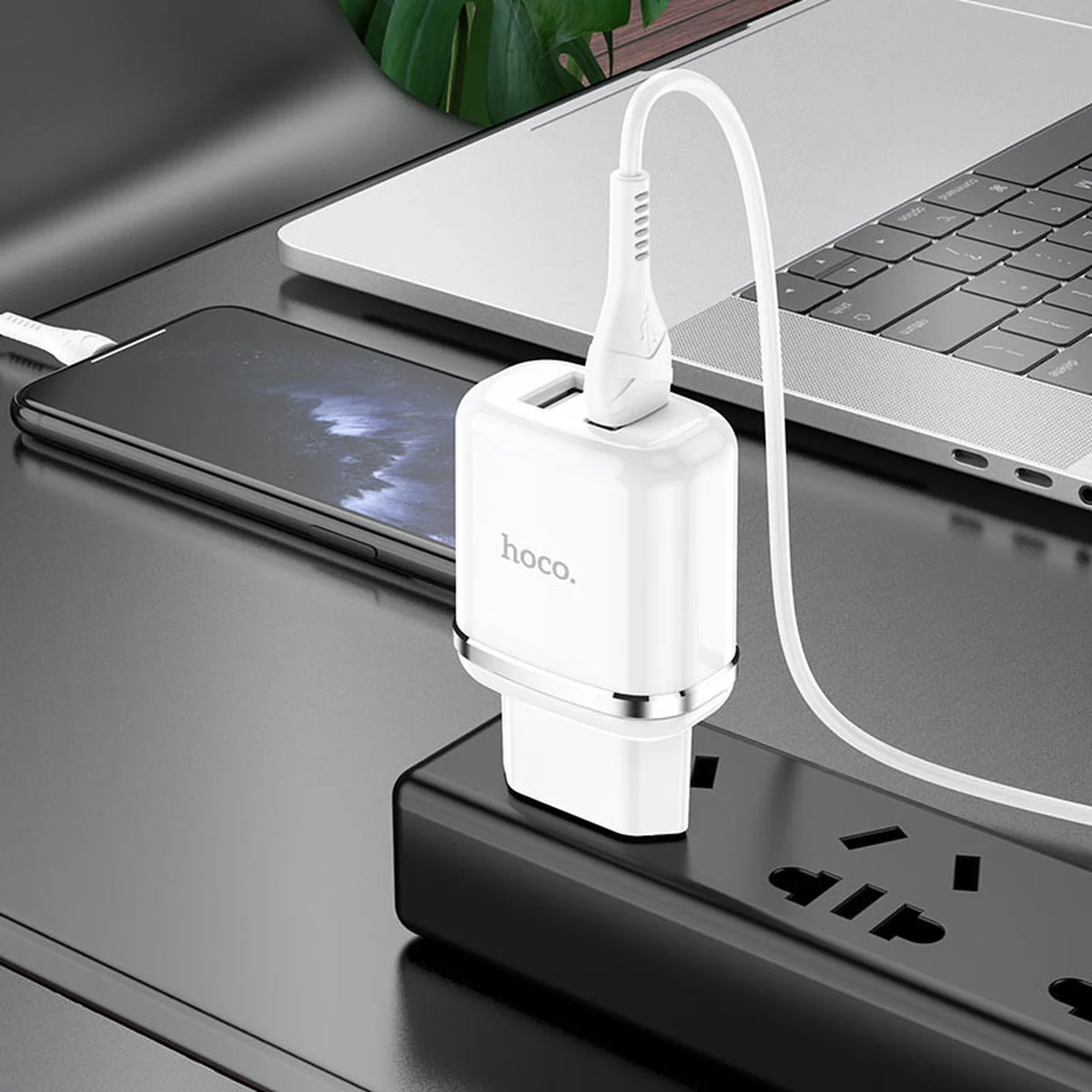 СЗУ Hoco N4 (2USB/2.4A) + Lightning Белый
