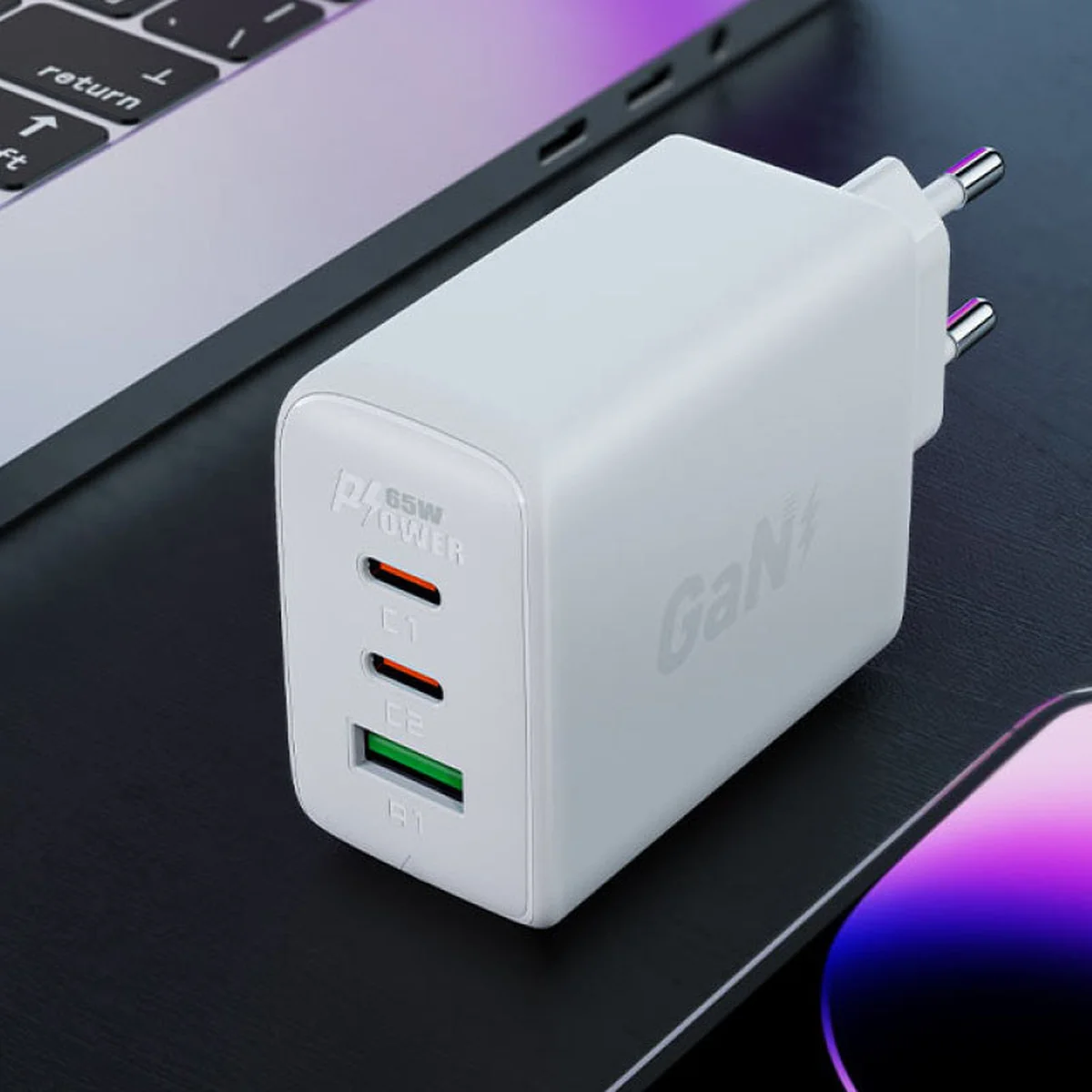 СЗУ Acefast A41 PD65W GaN (2*USB-C+USB-A) White