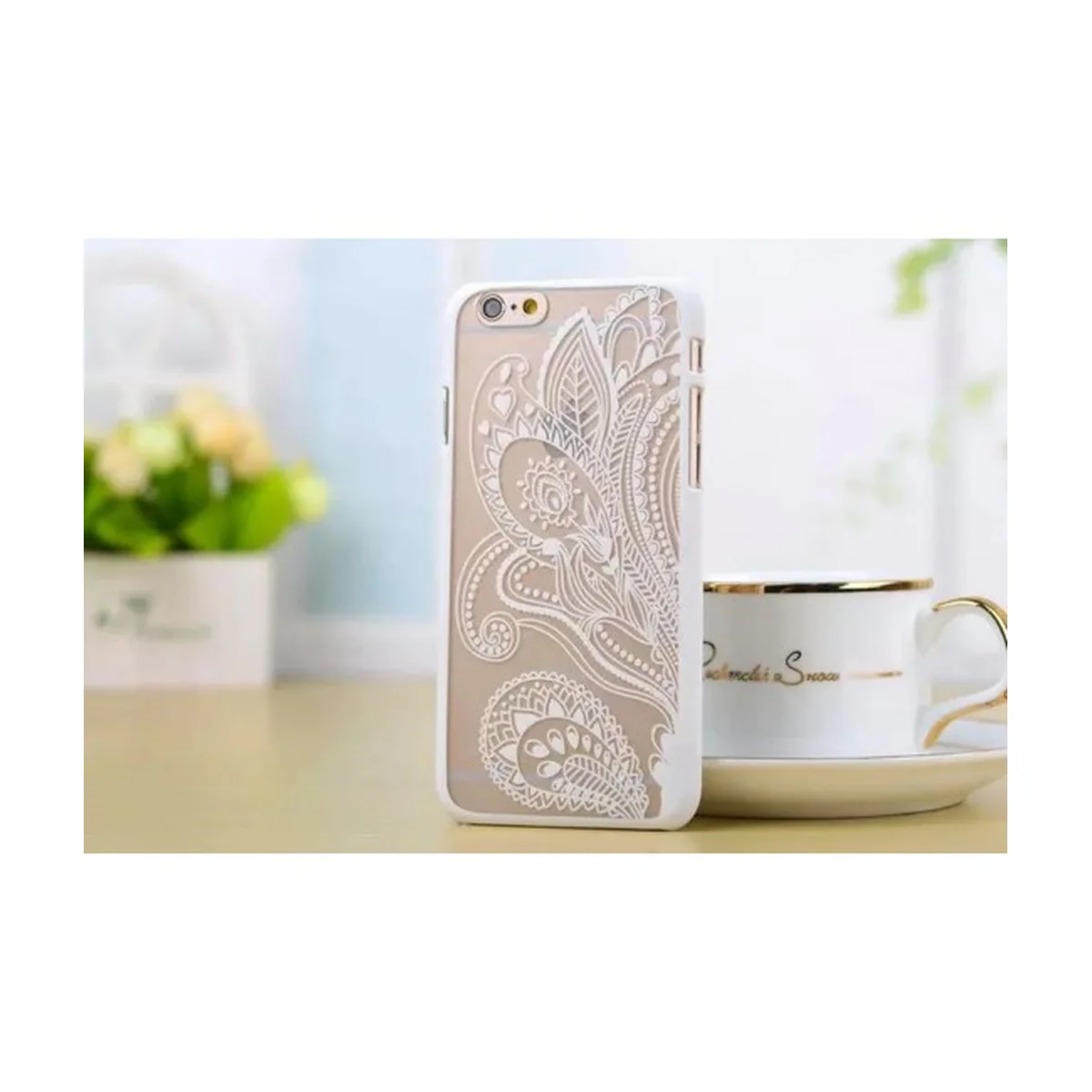 Чехол "Узор" пластиковый для iPhone 6 Plus/6S Plus белый