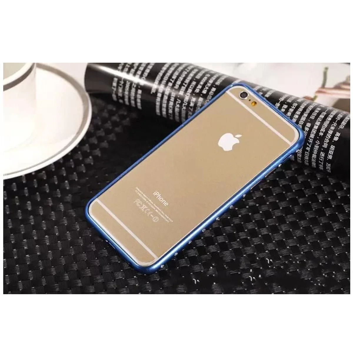 Алюминиевый ультратонкий синий бампер со стразами для iPhone 6/6S